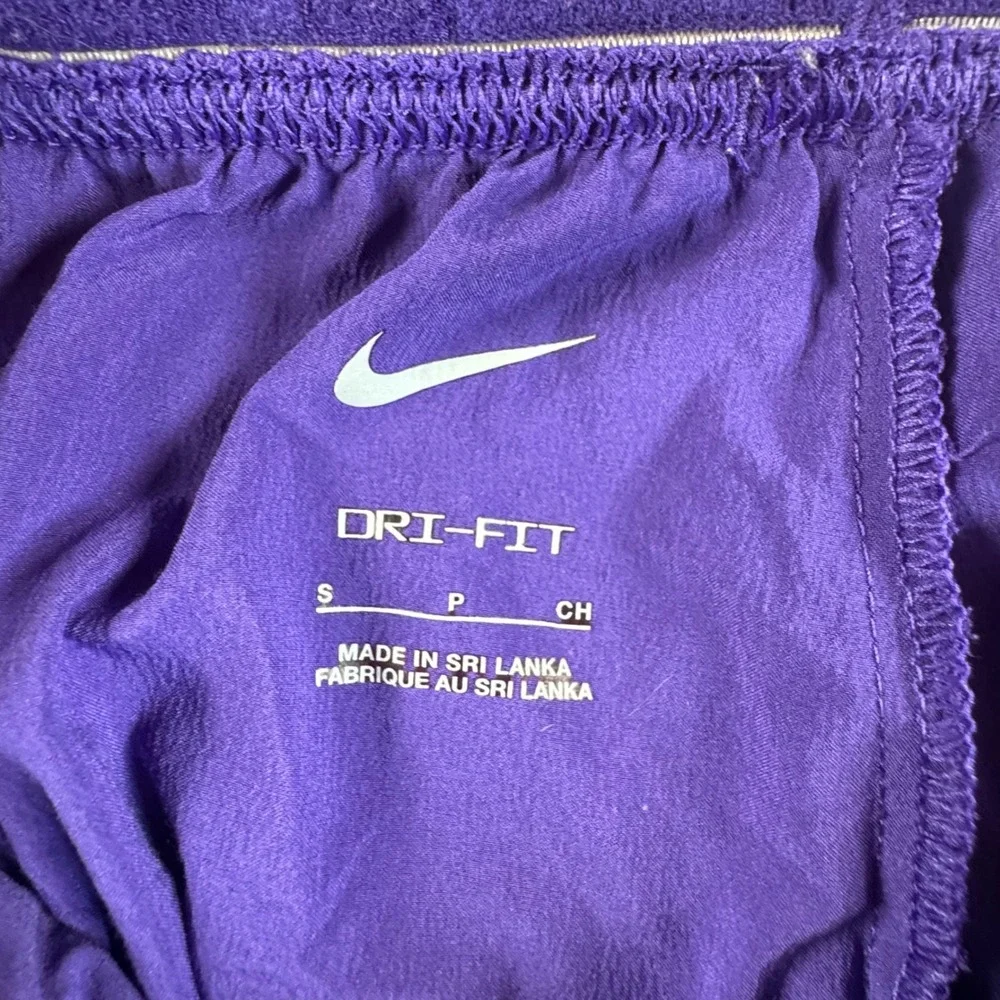 Nike Dri-FIT Womens Purple Running Athletic Shorts Small Elastic Waist Striped
